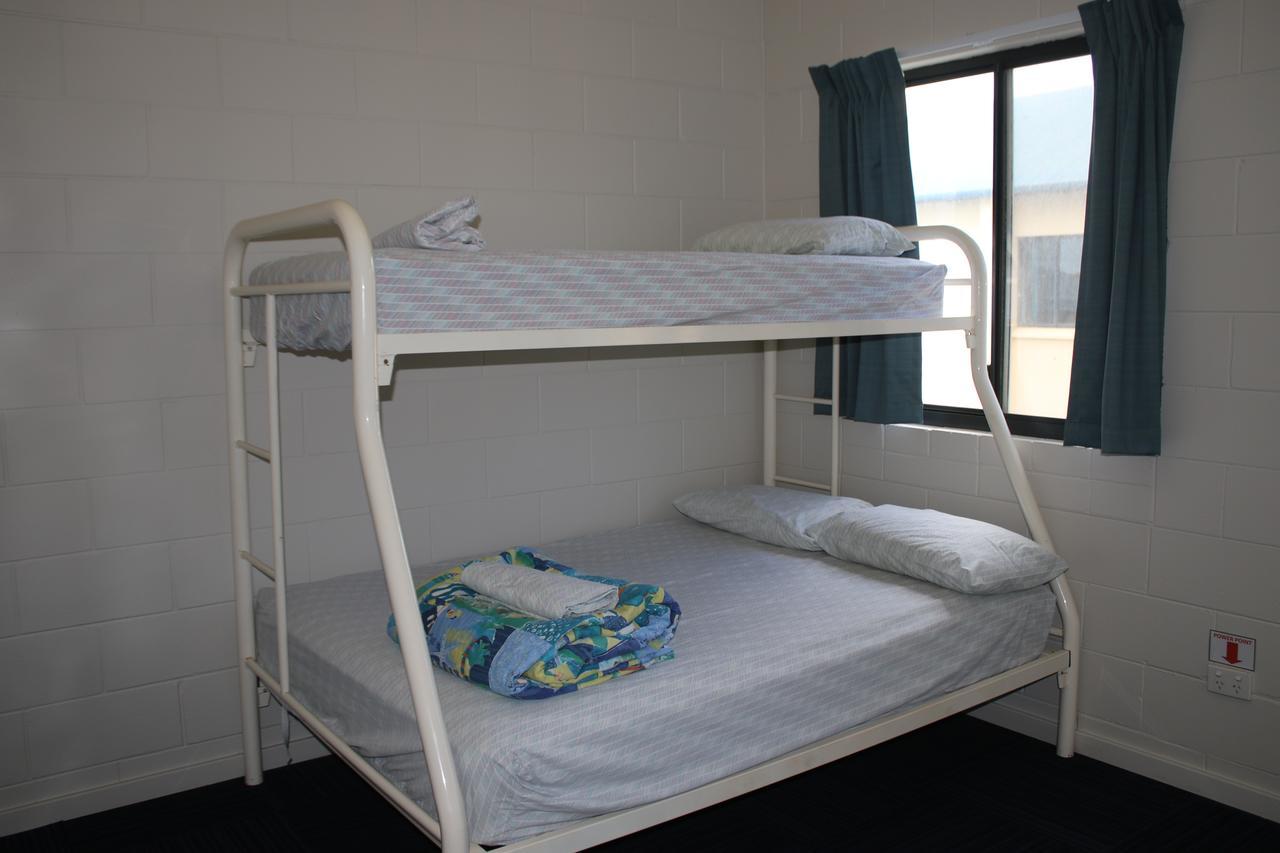 Albergue Ningaloo Club Backpackers Coral Bay Exterior foto