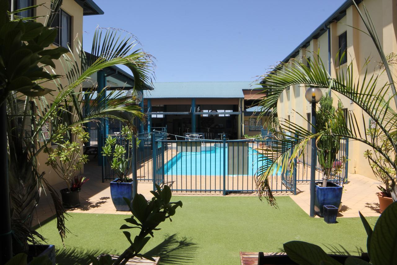 Albergue Ningaloo Club Backpackers Coral Bay Exterior foto